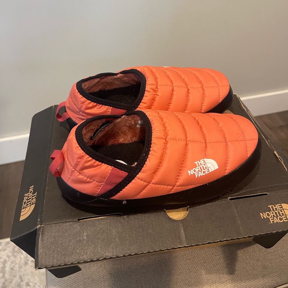 COPY - Northface traction mule